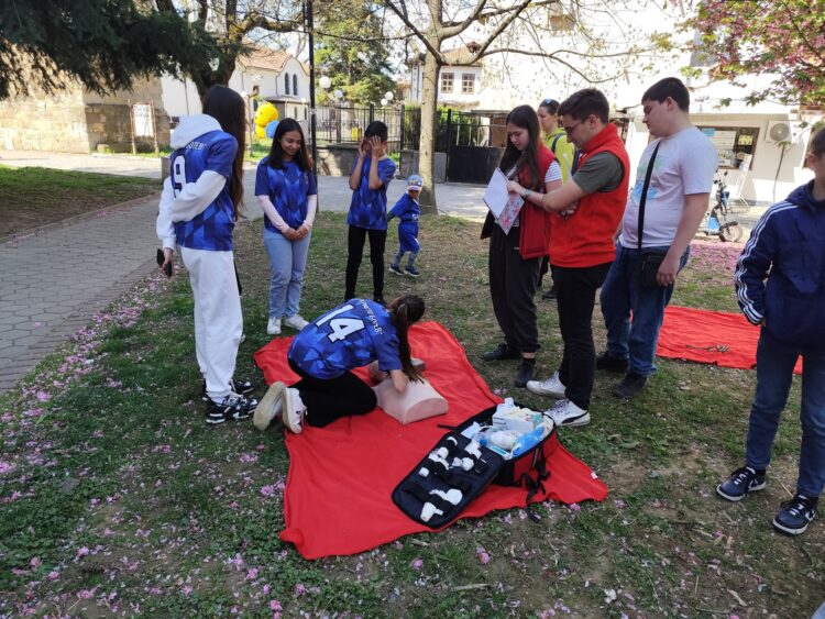 Общинският кръг на националното състезание за действия при извънредни ситуации се проведе в Севлиево