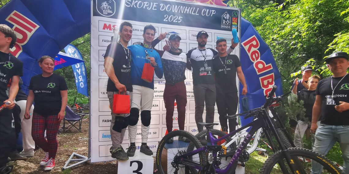 Колоездачен клуб “Хоталич” окупира почетната стълбица и в Скопие