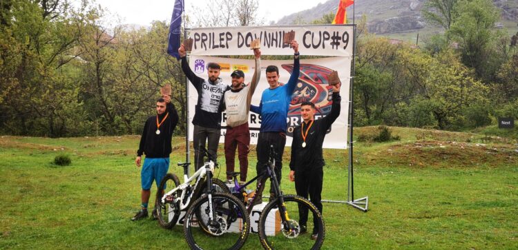 Нажежени колоездачни страсти на макс, състезателите ни набират скорост