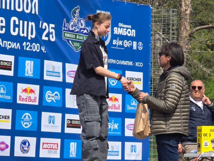 Нажежени колоездачни страсти на макс, състезателите ни набират скорост