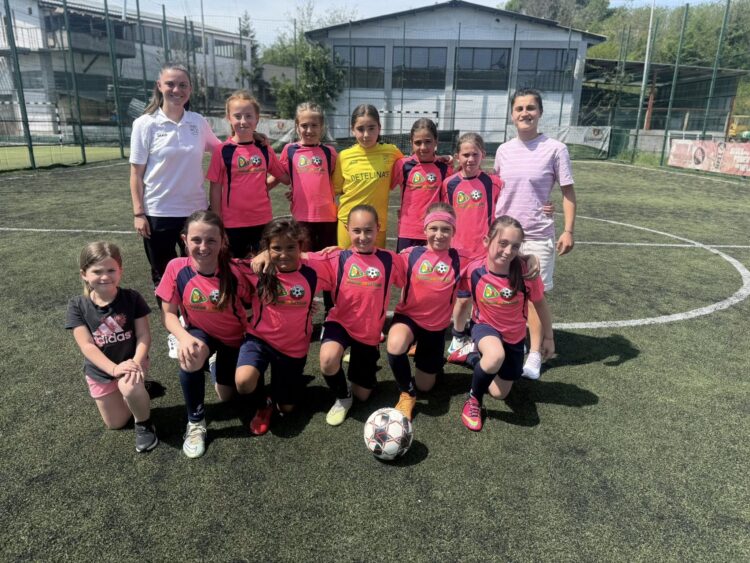 Най-малките ни футболистки продължават със силно представяне