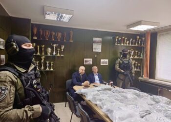 Двамата габровци, задържани с наркотици за близо 3 млн. лв., остават в ареста в Стара Загора