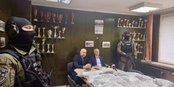 Двамата габровци, задържани с наркотици за близо 3 млн. лв., остават в ареста в Стара Загора