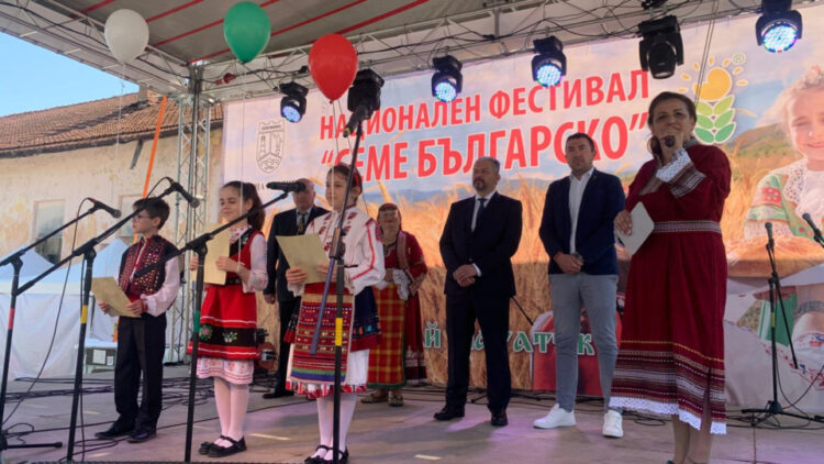“Семе българско” зася дух и надежда: 11-ото издание на фестивала събра хиляди в името на традициите и живота