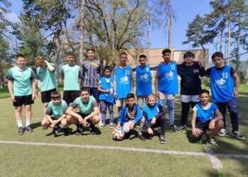 Великденският футболен турнир в Севлиево събра ученици от 5-ти до 12-ти клас в оспорвани двубои