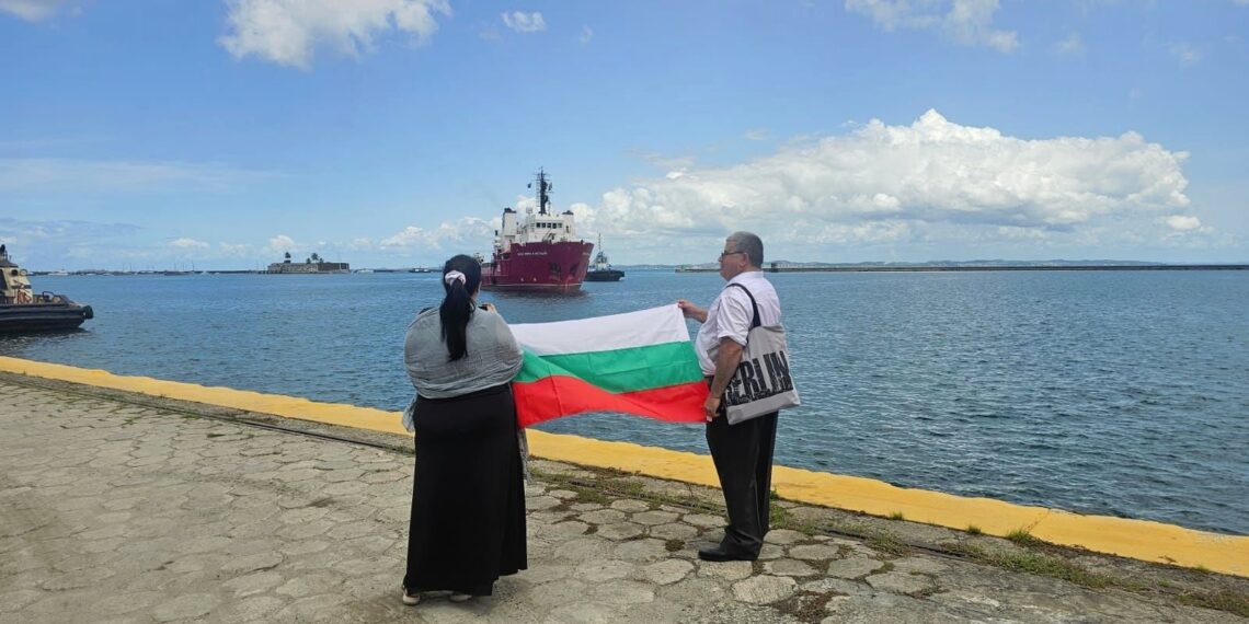 Зорница Антонова: “Български кораб акостира на бразилска земя! Вълнуващо, неповторимо, безценно!”