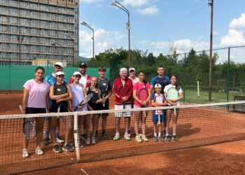 Шампион от Australian Open и “Уимбълдън” с благотворителен майсторски клас по тенис