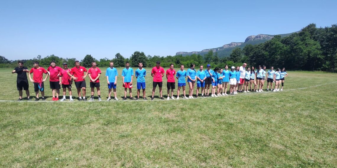 Отборът на ПГ “Марин Попов” – на първо място в турнир по крикет за ученици