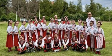 Награди за Школата по народно пеене от престижния събор “Авлига пее”