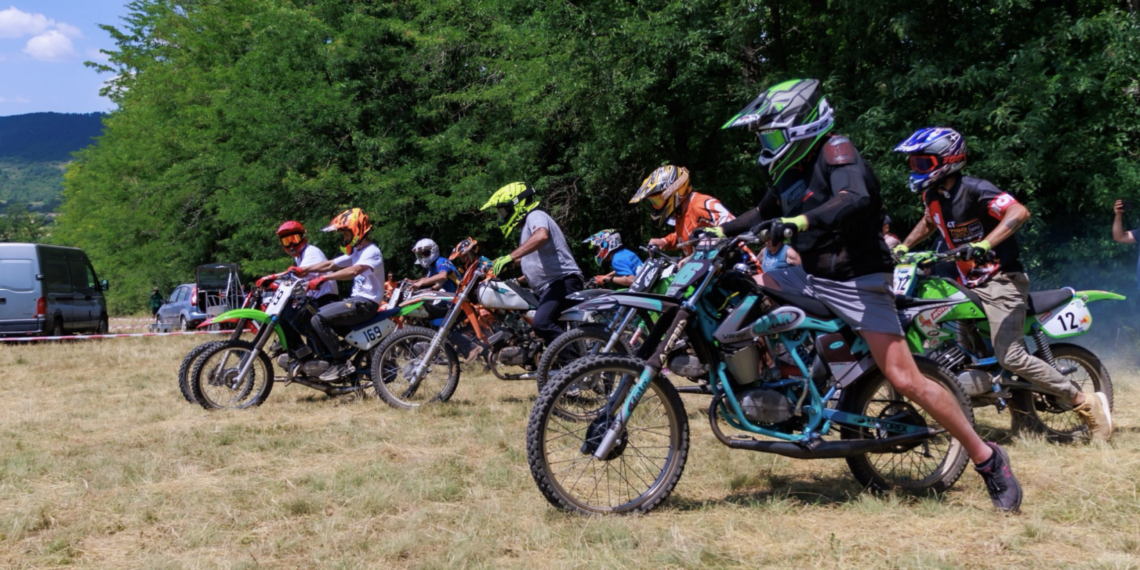 Севлиевци с впечатляващо участие в мотокроса “Балкан 50” край Богатово