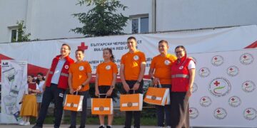 Национално признание за младите спасители от Севлиево, спечелиха Специалната награда в състезание по първа помощ