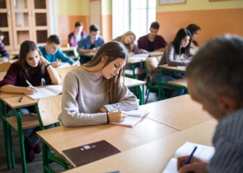 Габровска област продължава тенденцията да е в 10-ката по успех на Държавните зрелостни изпити