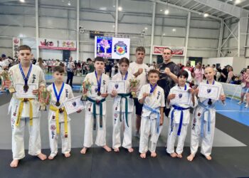 Страхотни каратеки – 7 медала от силния турнир “Черно море”