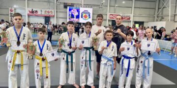 Страхотни каратеки – 7 медала от силния турнир “Черно море”