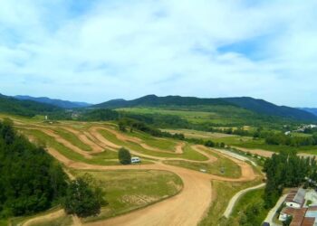 Проблем с оросяването провали кръг от РШ по мотокрос в Троян