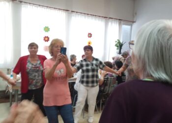 Веселие без възраст в пенсионерски клуб “Васил Левски”