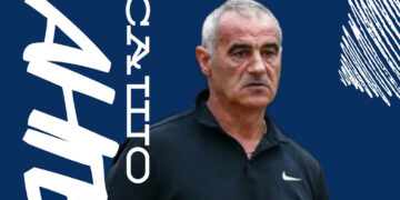 Сашо Ангелов остава начело на тима и в професионалния футбол