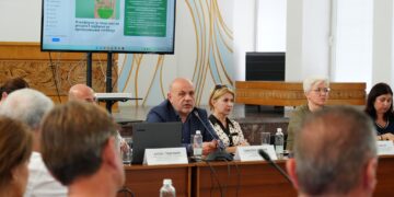 Вицепремиерът Томислав Дончев в диалог с бизнеса от област Габрово с фокус – развитието на индустрията