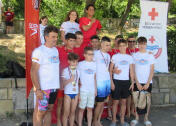 Водните ни спасители отново отличници – трети в страната