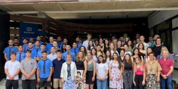 Лятна стажантска програма 2025: 53-ма младежи ще трупат опит в “Идеал Стандарт – Видима”