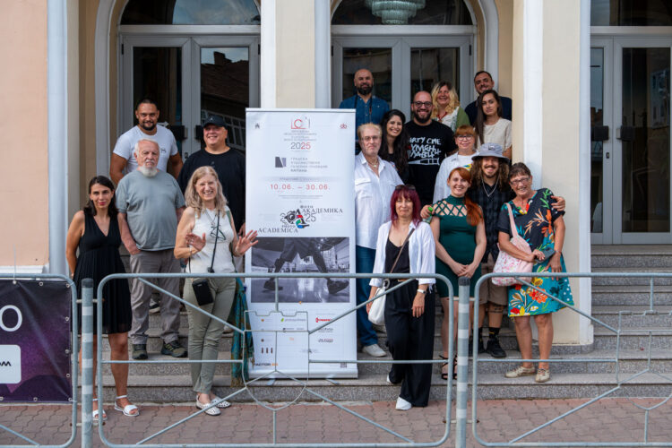 “Фото Академика 2025” отличи Божидар Генков, почетен приз връчи председателят на Читалището