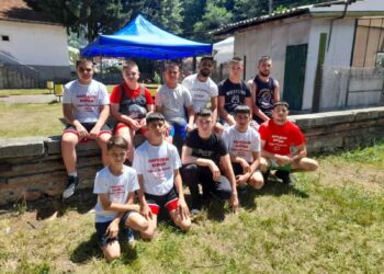 10 медала от народни борби спечелиха нашите Дан Коловци