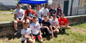 10 медала от народни борби спечелиха нашите Дан Коловци