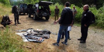 Заловиха бракониери с ловни оръжия край границата на Национален парк “Централен Балкан”