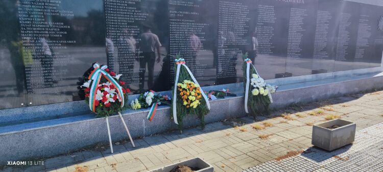 В Севлиево отбелязаха 147-ата годишнина от създаването на Българската армия