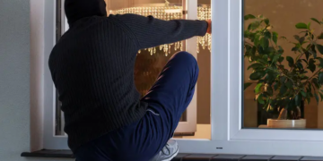 Как да защитим дома си по време на летния отпуск?