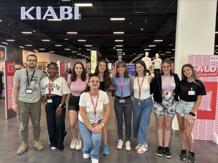 Професионална гимназия “Марин Попов”  с вълнуваща мобилност по програма “Еразъм+” в сърцето на Италия