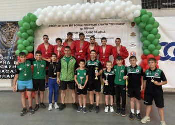 14 медала и отборните купи спечелиха самбистите от “Раковски”