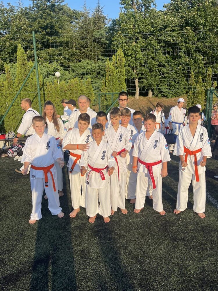 “Воин”-ите тренираха и обменяха опит край морето