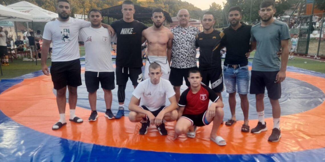 Борба до туш в памет на Крушата, 7 медала за севлиевците