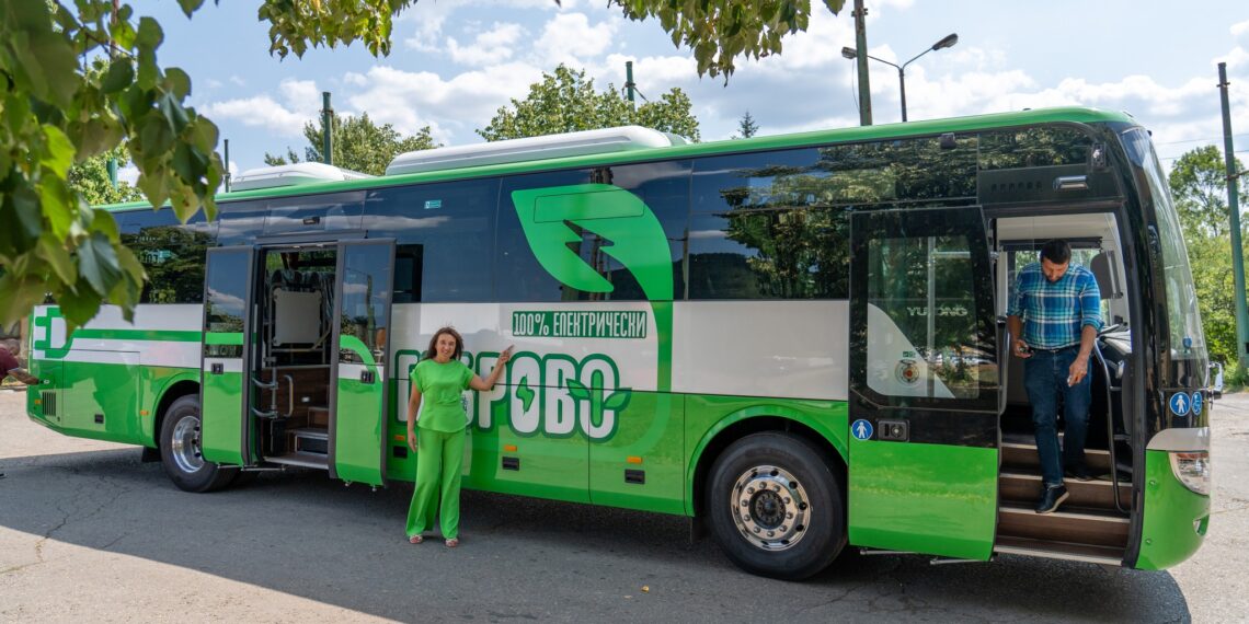 Електробусите, които ще пътуват между Габрово и Севлиево, пристигнаха в Габрово