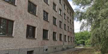 Общежитието на бившето керамично училище става Дом за стари хора