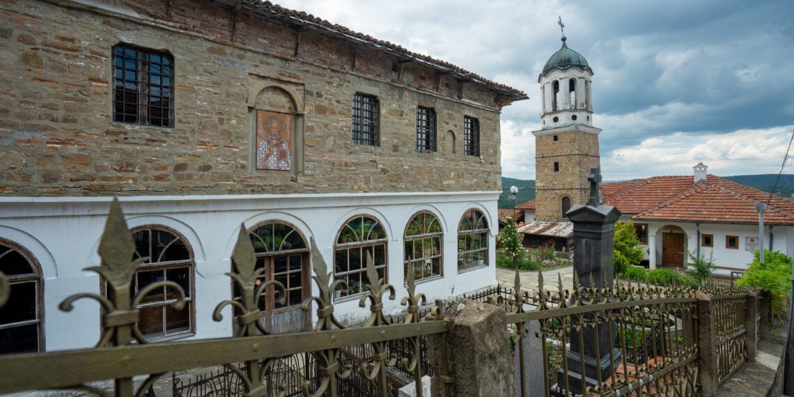 (Не)познатият Колю Фичето ще бъде представен във Велико Търново на 17 август