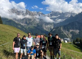 Наш колоездач – готов за битка в Les Menuires