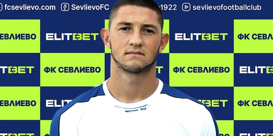 Наско Янков с контузия на главата