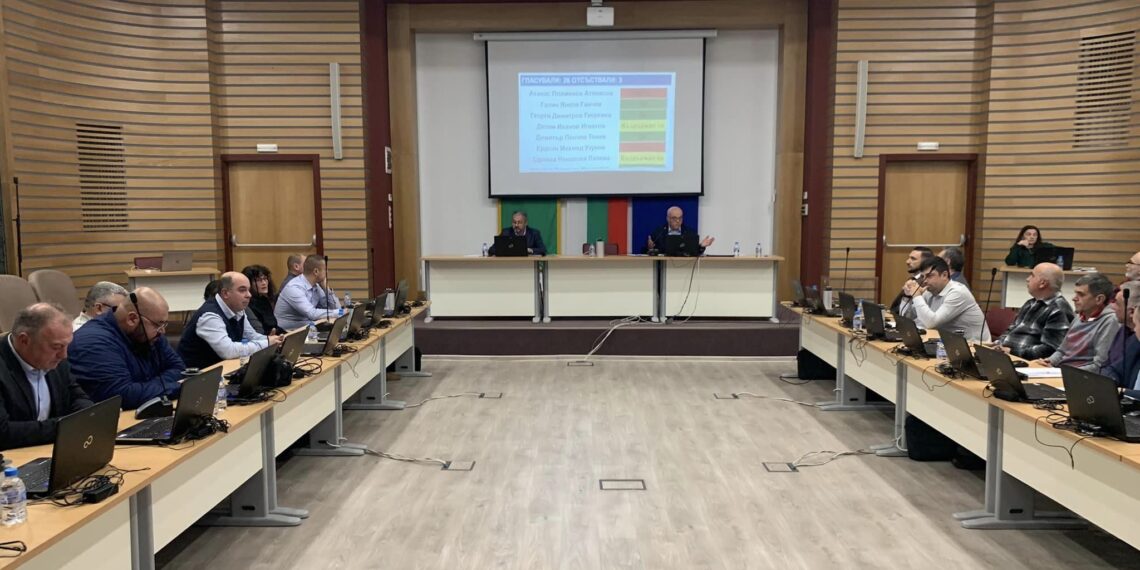 Община Севлиево ще финансира авансови плащания по социални проекти с преходния остатък от бюджета за 2024 г.