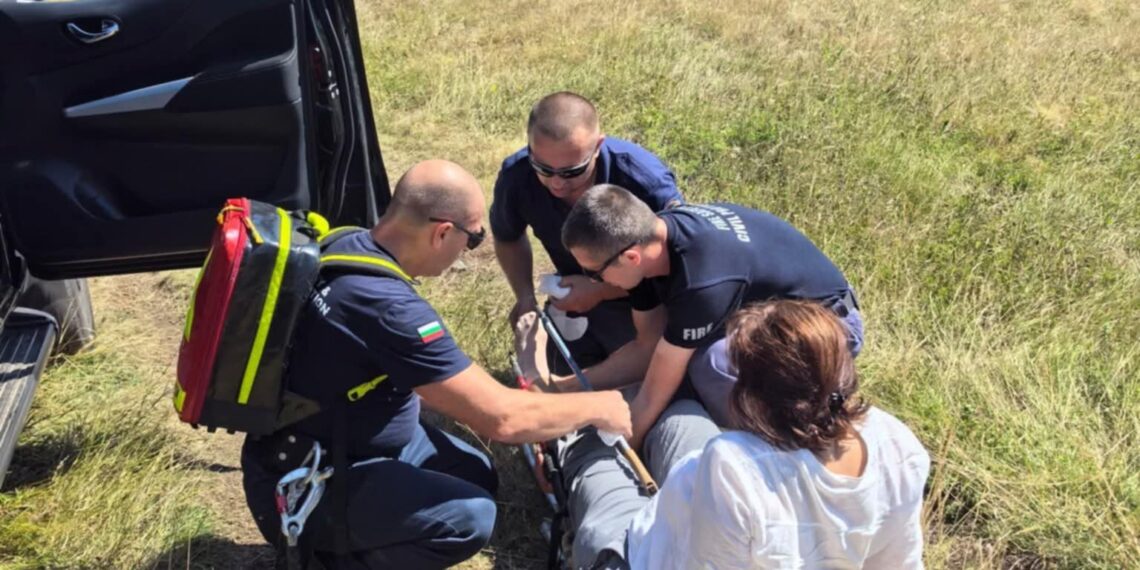 От Паркова дирекция участваха в откриването на румънски турист в района на вр. Ботев