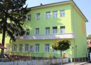 Временно ученици от Гимназията ще учат в Детски комплекс