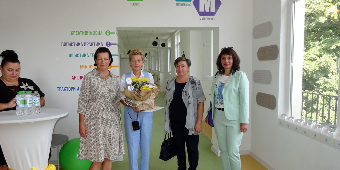 С нов модерен STEM център започва учебната година ПГ “Марин Попов”