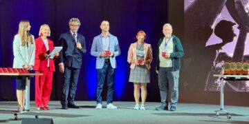 Заслужено признание – 18 медала от Международната фотографска олимпиада в Санкт Петербург