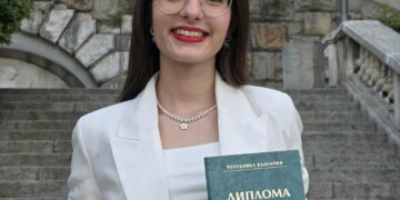 Отличничката Кремена Колева – с национална диплома