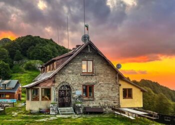 Хижа “Мазалат” отбеляза 90 г. юбилей, търси 25 000 лв. за ремонт