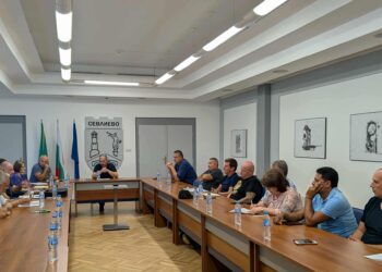 Законите в България третират мечката като застрашен вид, а хората страдат от напаст на мечки