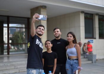 Фен срещата с Мъци и Йоан-Петър премина с огромен интерес