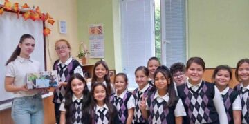 Четвъртокласници събраха пари за участие на таекуондистите в Световното