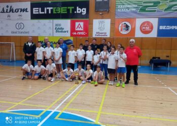 За 20-годишния си юбилей “Хоталич“ със сребро по бадминтон